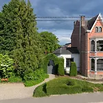 Rue Haute By M&m 4 Sterren Vlakbij Maastricht 住宿加早餐酒店 4*