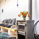 Rue Haute By M&m 4 Sterren Vlakbij Maastricht Bed & Breakfast 4*