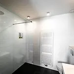 Bed & Breakfast Rue Haute By M&m 4 Sterren Vlakbij Maastricht 4*