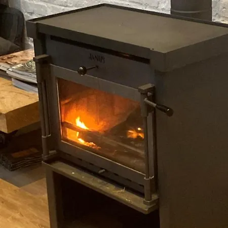 ベッド・アンド・ブレックファスト Rue Haute By M&m 4 Sterren Vlakbij Maastricht Eben-Emael