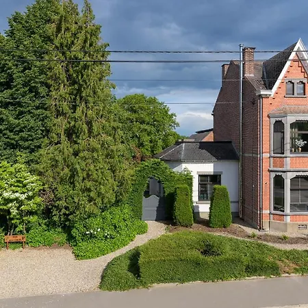 Rue Haute By M&m 4 Sterren Vlakbij Maastricht Bed and breakfast 4*