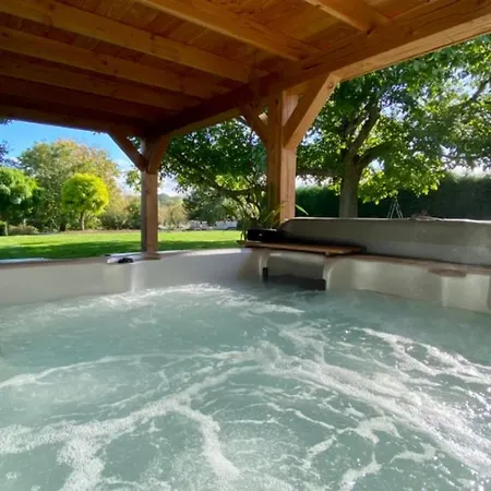 Rue Haute By M&m 4 Sterren Vlakbij Maastricht 4* Eben-Emael